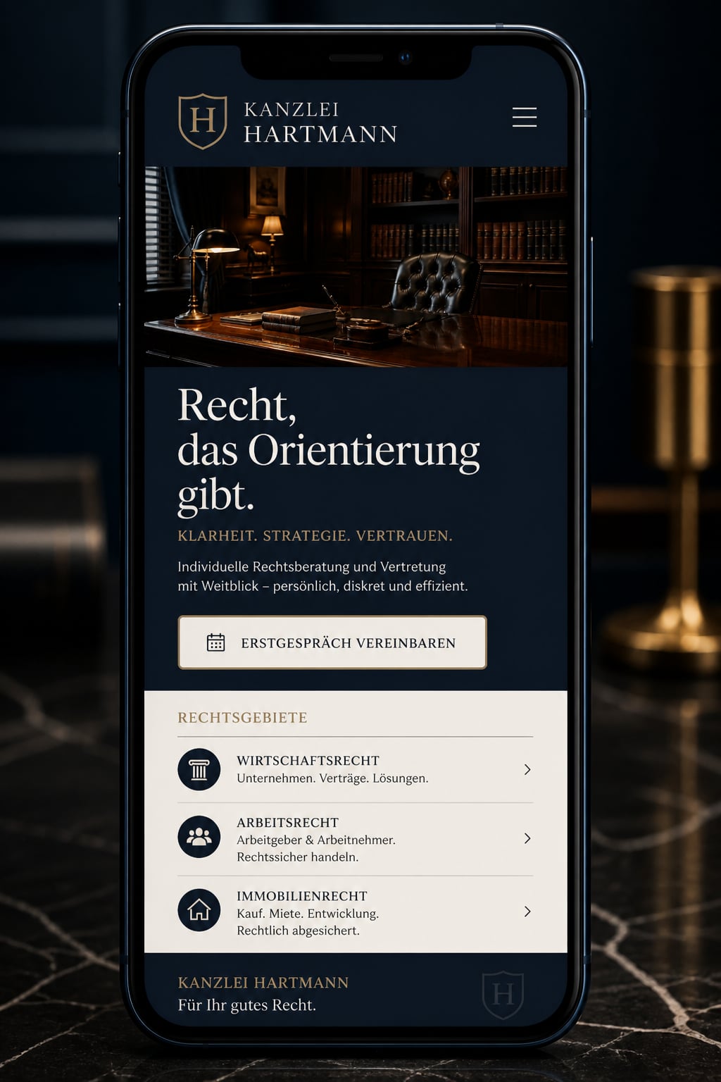 Anwälte: Mobile Ansicht derselben Unternehmenswebsite